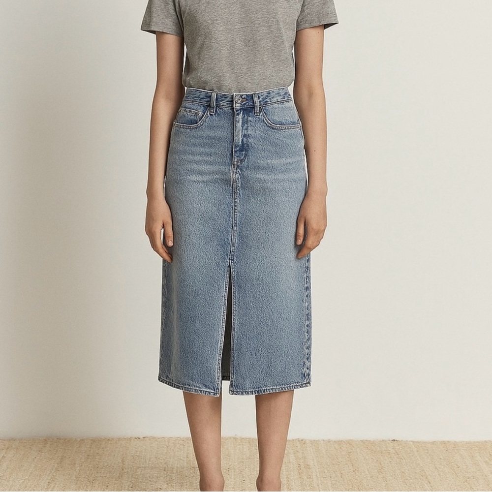 Old Navy Light Blue Denim Pencil Skirt Midi